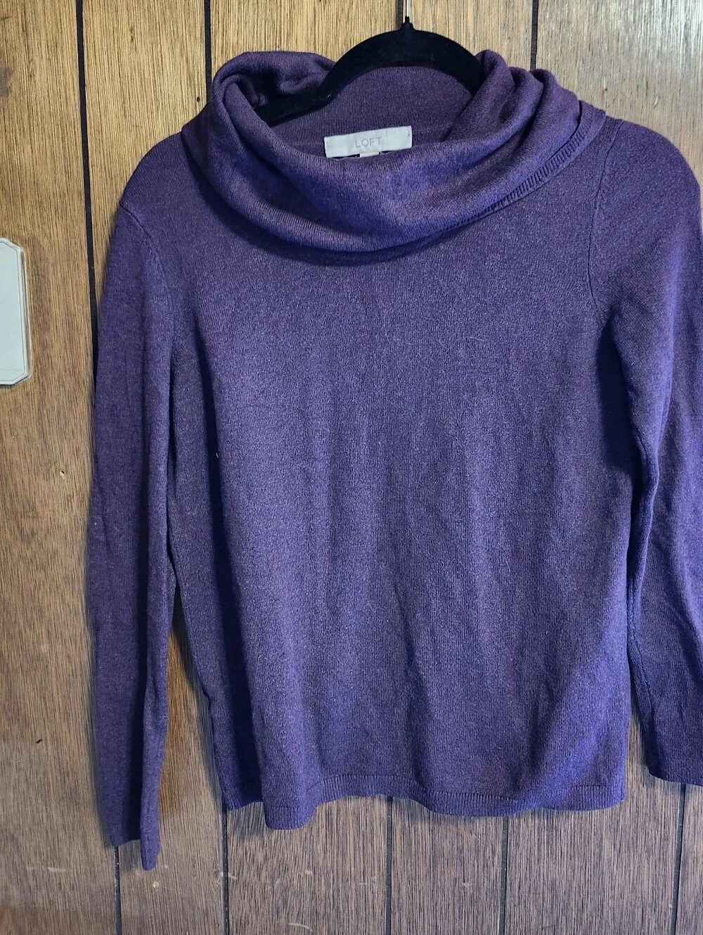 LOFT Purple Heathered Cowl Neck Sweater Size M Contemporary • Minimalist • Casua